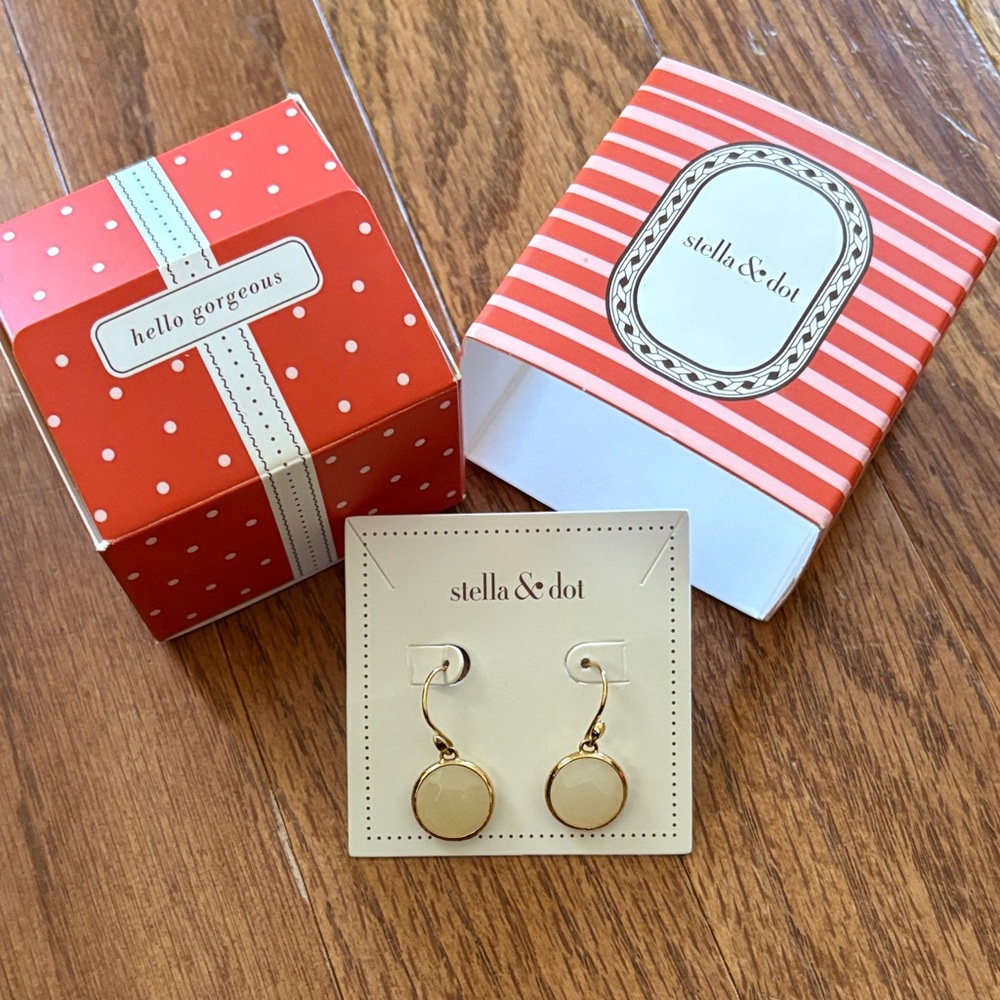 Stella & Dot Isla Drops White